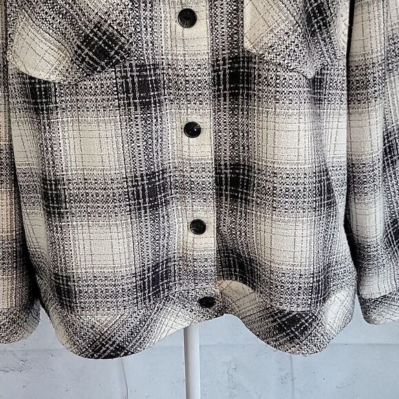 Boston Traders Plaid Black and White Women's  Shirt Jacket Size L - Picture 3 of 10